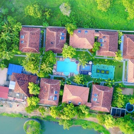 Ranna 212 Beach Resort Kahandamodara 外观 照片